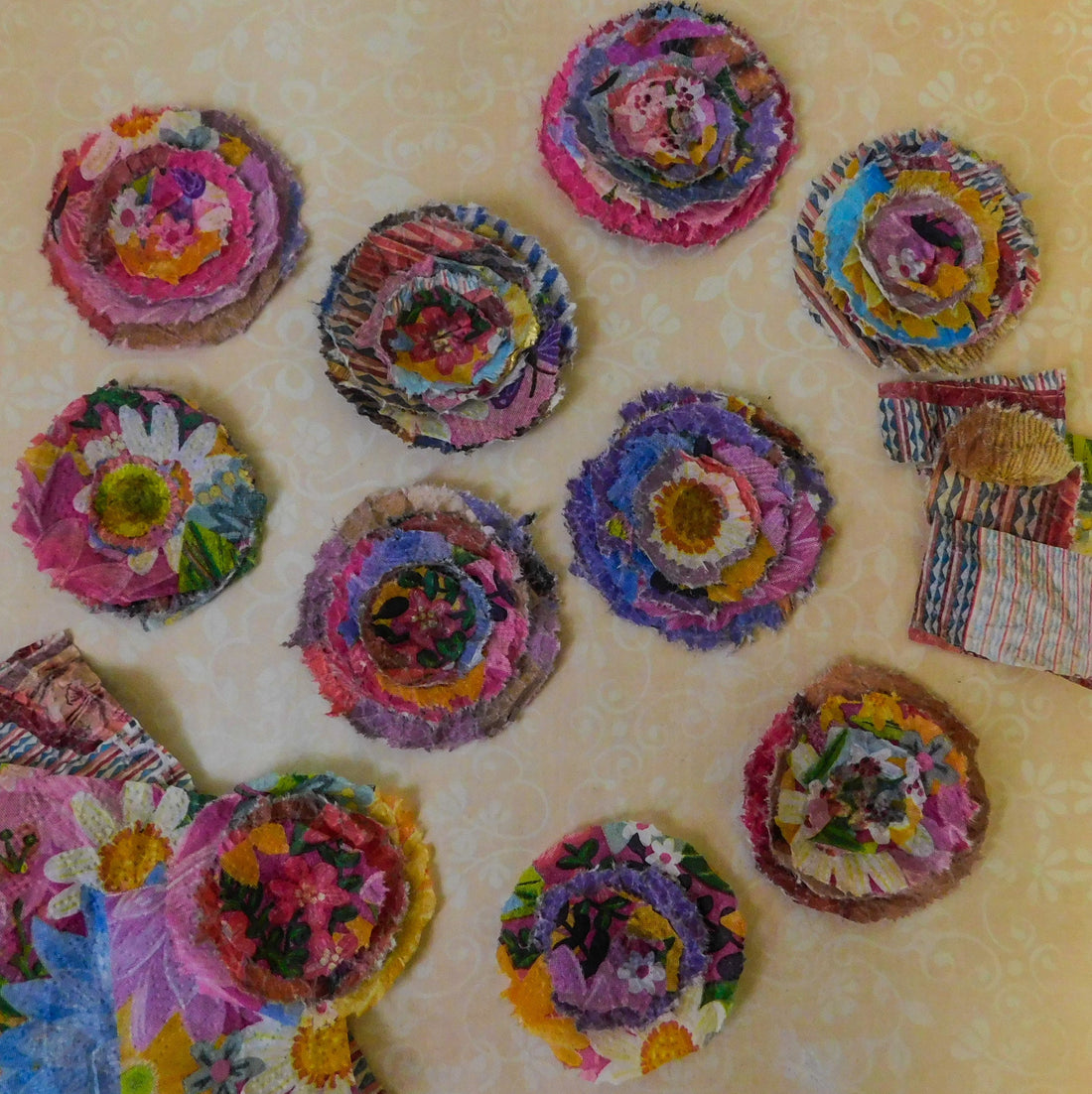 Momigami Flowers Dimensional Embellishments