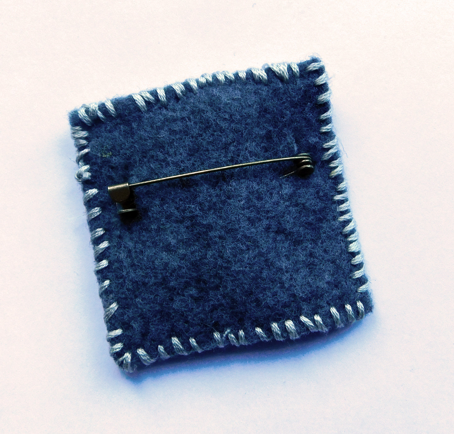 The Wandering Thread Slow Stitch Fabric Brooch 007