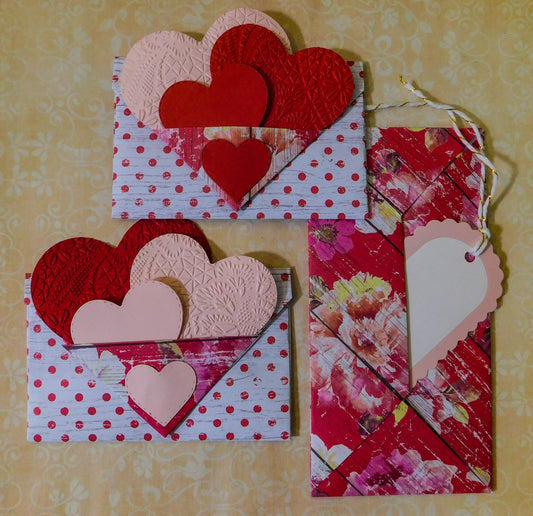 Tuck & Treat Valentine Envelope Closure
