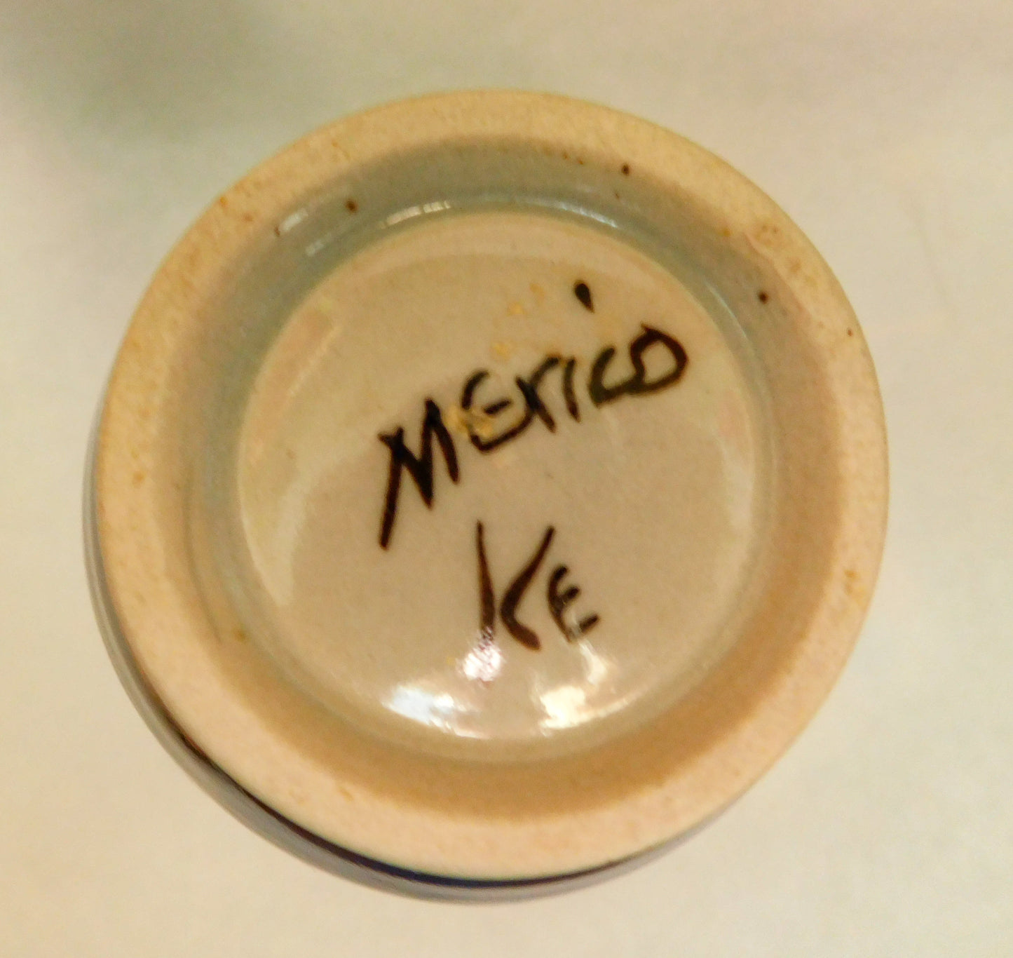 Ken Edwards Mexico Vintage Handmade Vase Collectible. Signed KE. Mint